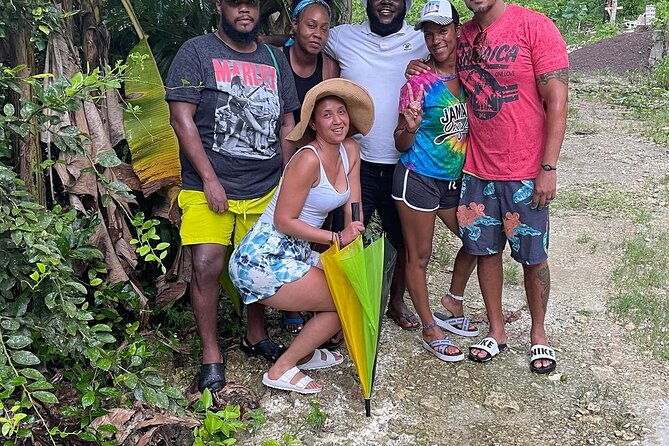 montego-bay-sightseeing-shopping-and-bamboo-rafting