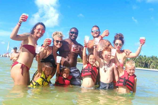 morning-private-party-boat-with-water-slide-open-bar-and-bbq