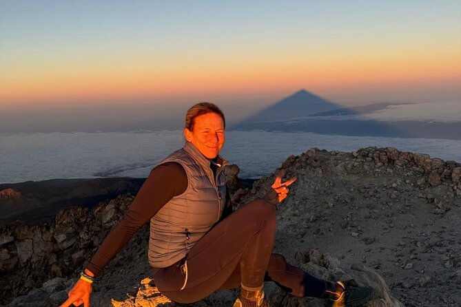 mount-teide-summit-hiking-activity-by-night