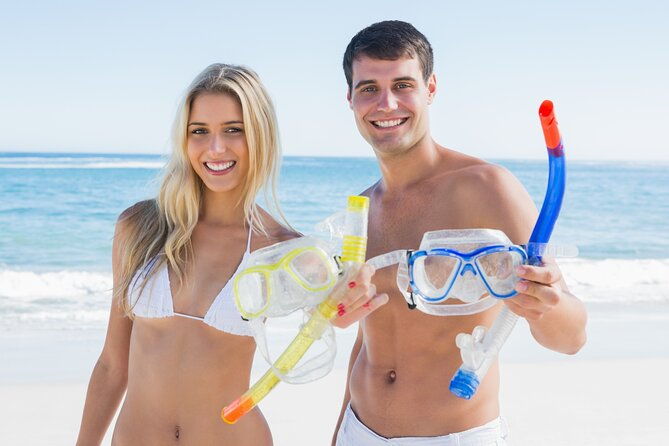 multi-stop-boat-tour-to-snorkel-reef-beach-turtle-observation