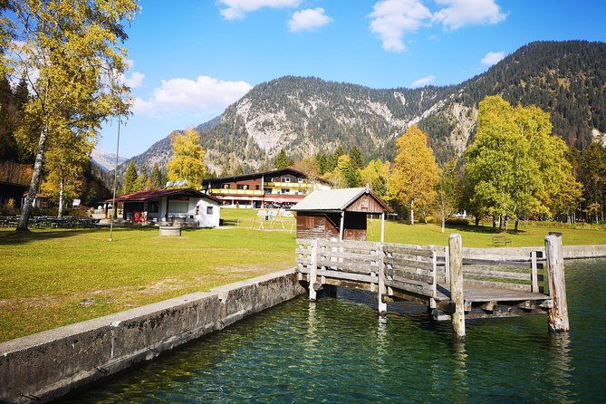 munich-private-car-walking-tour-incl-bmw-world-river-surfers-2