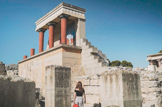 mythical-escape-cave-of-zeus-knossos-palace-with-lassithi-plateau-from-chania