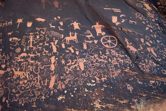new-canyonlands-needles-chesler-park-hiking-discovery-tour