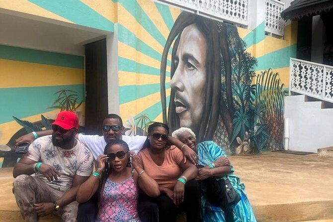 nine-mile-reggae-history-guided-tour-to-bob-marleys-birthplace