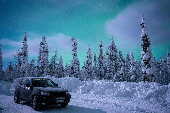 northern-lights-hunting-photography-tour-in-levi
