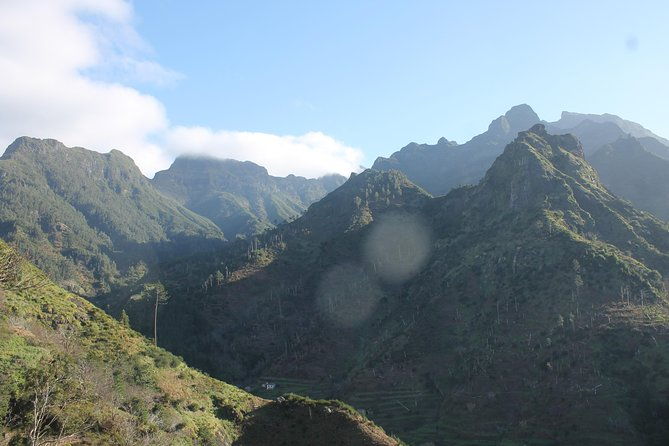 northwest-landscapes-unesco-volcanic-pools-4x4-experience-3