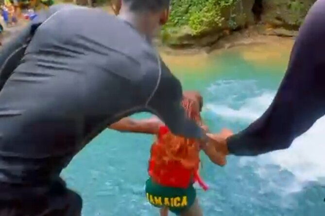 ocho-rios-and-blue-hole-eco-experience-from-kingston