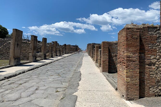 once-upon-a-time-pompeii-2-and-a-half-hour-tour