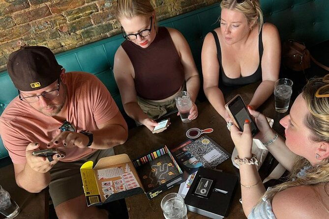 outdoor-escape-room-in-austin-downtown