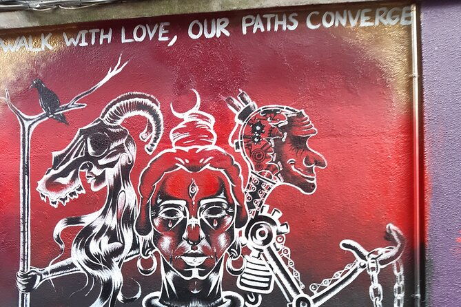 outdoor-walking-tour-in-wonderful-walls-of-galway-city