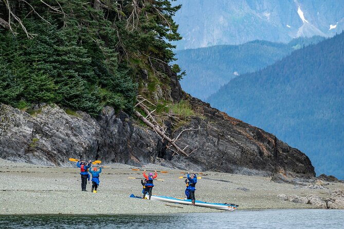 paddle-with-whales-kayak-adventure-juneau