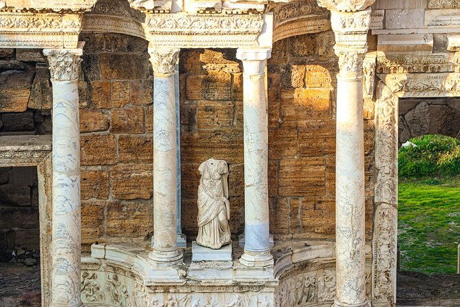 pamukkale-full-day-tour-with-hot-air-balloon-ride-from-marmaris