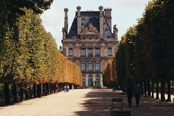 paris-highlights-with-an-lgbtq-perspective-private-tour
