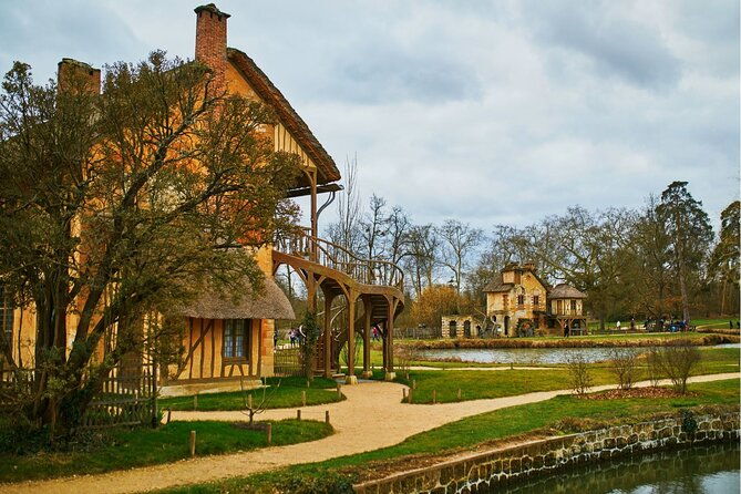 paris-priority-pass-to-versailles-palace-with-gardens-estate