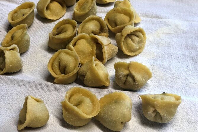 pasta-and-pizza-cooking-class-in-cortona