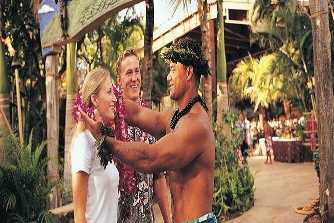 pearl-harbor-dole-plantation-and-polynesian-center-from-maui