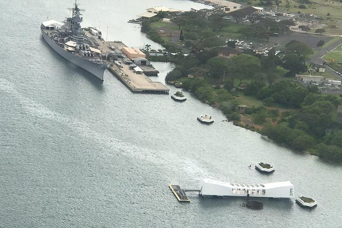 pearl-harbor-uss-arizona-hawaiian-history-small-group-tour