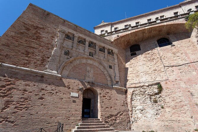 perugia-from-the-etruscans-to-the-middle-ages-and-the-renaissance-private-tour