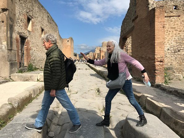 pompeii-the-lives-of-the-ancients-w-ticket-included