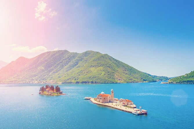 private-3-hour-speedboat-our-lady-of-the-rock-and-blue-cave