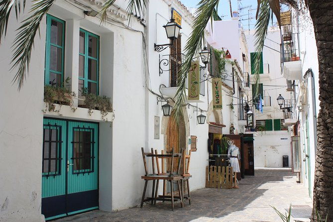 private-4-hour-walking-tour-of-ibiza-with-official-tour-guide