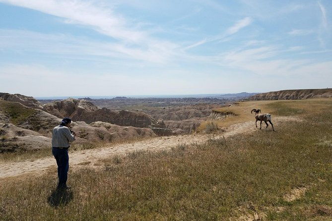 private-badlands-national-park-day-tour