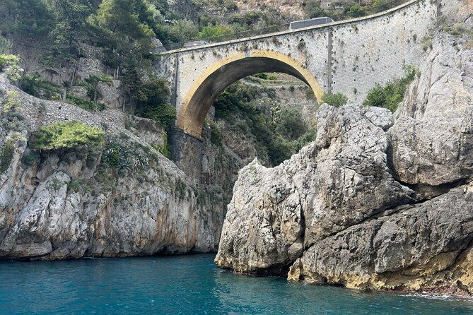 private-boat-experience-in-amalfi-coast-full-day