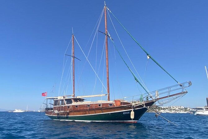 private-boat-experience-in-bodrum-coast-with-snorkeling-and-coves