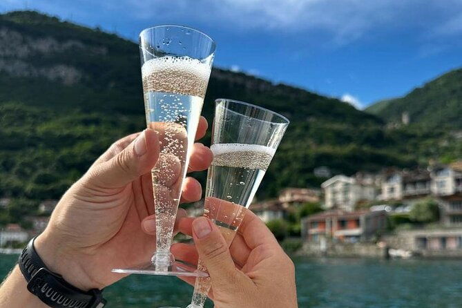 private-boat-tour-from-bellagio