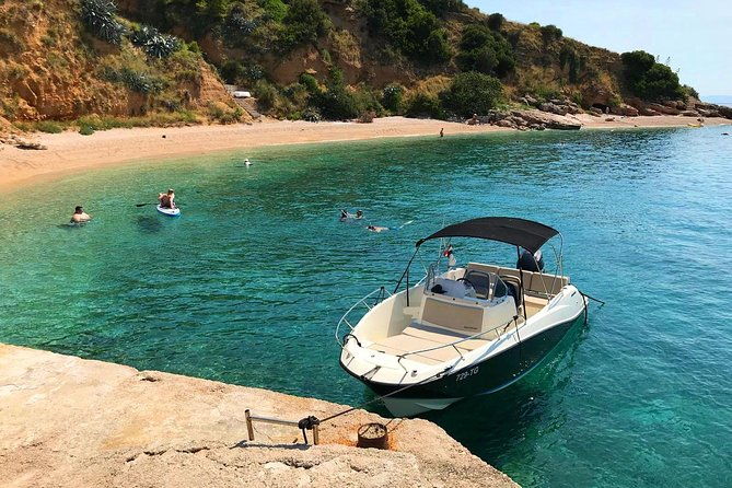 private-boat-tour-skippered-by-a-local-expert-fully-customizable