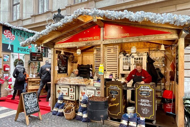 private-budapest-christmas-market-tour-with-chimney-cake-mulled-wine