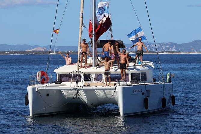 private-catamaran-excursion-through-formentera