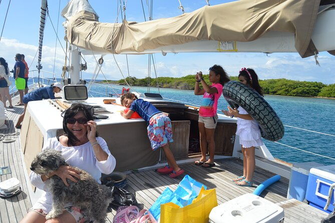 private-charter4-hours-spanish-watersfuik-bay-bbq-and-snorkel
