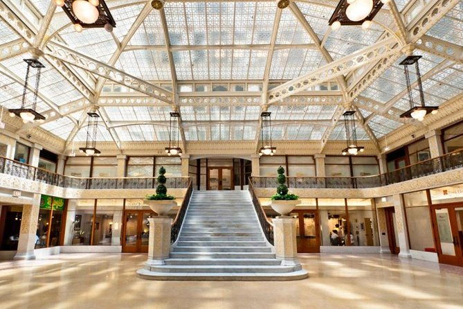 private-chicago-architecture-tour