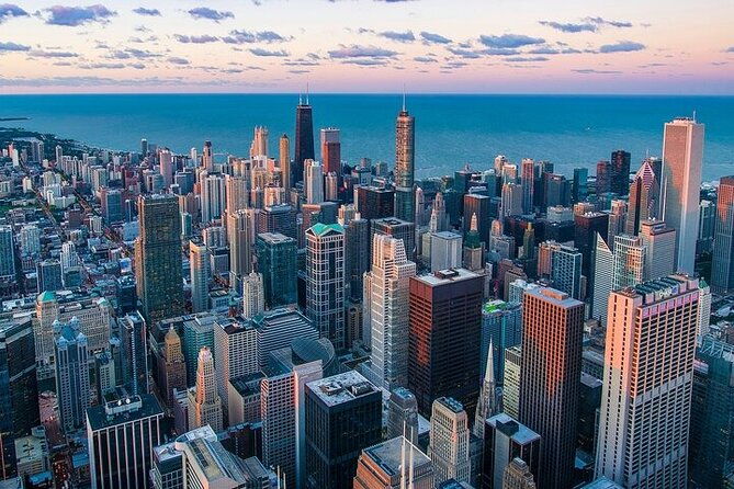 private-chicago-scenic-driving-tour