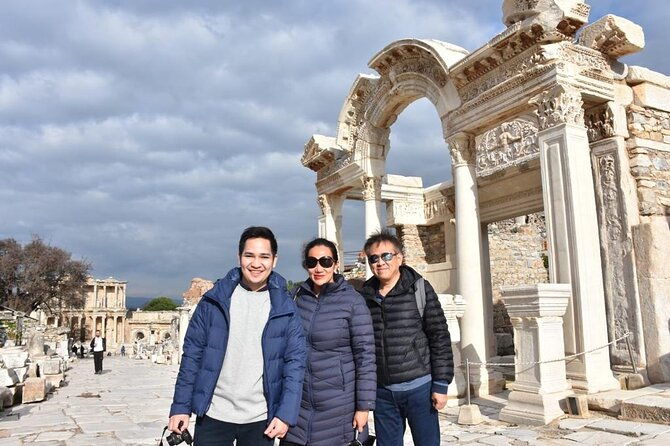 private-ephesus-guide-and-driver-tour-from-kusadasi-port-2