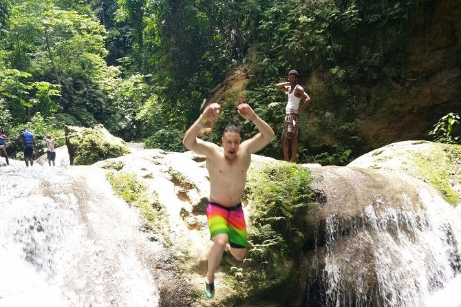 private-full-day-blue-hole-and-dunns-river-shore-excursion-from-falmouth