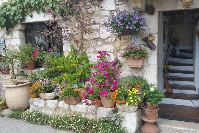 private-full-day-french-riviera-and-hilltop-villages-tour