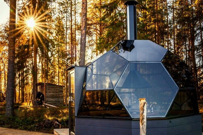 private-glass-igloo-dinner-on-the-shore-of-frozen-lake