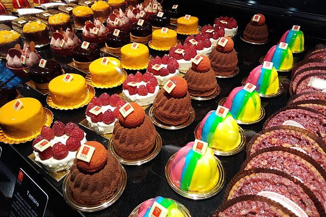 private-gourmet-tour-halles-paul-bocuse-covered-market