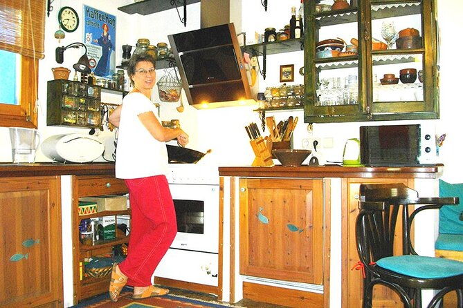 private-greek-home-cooking-class-in-epanomi-thessaloniki