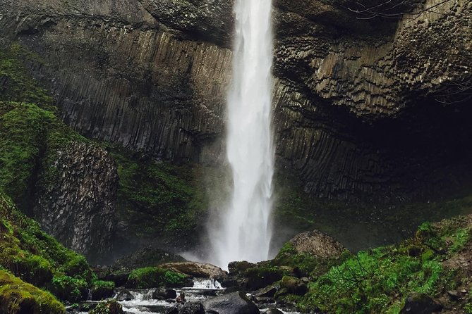 private-group-tour-up-to-11-of-columbia-river-gorge-waterfalls-from-portland