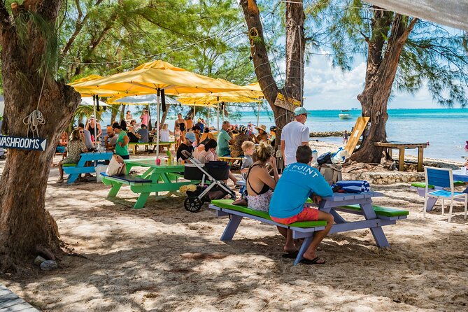 private-half-day-boat-tour-3-locations-of-your-choice
