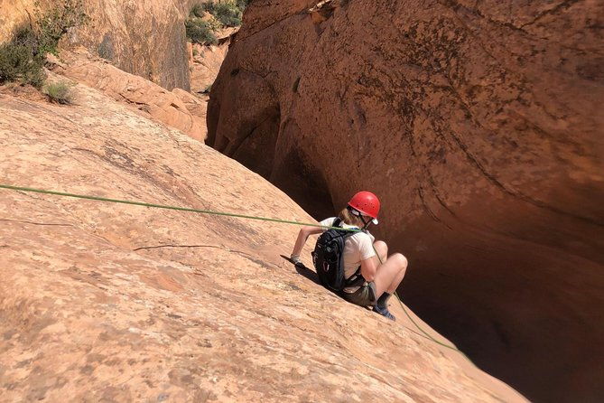 private-half-day-canyoneering-tour-in-moab