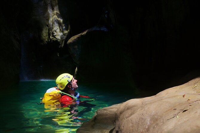 private-half-day-canyoning-tour-in-gordona