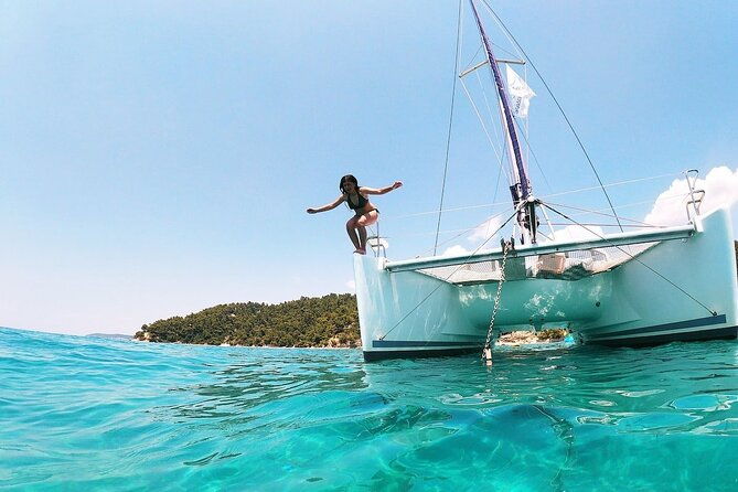 private-half-day-cruise-on-catamaran-in-corfu-2