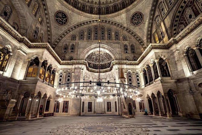 private-half-day-tour-imperial-istanbul-hagia-sophia-basilica-cistern-and-grand-bazaar
