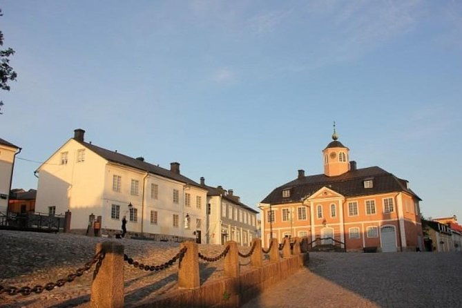 private-helsinki-and-medieval-porvoo-vip-tour-2