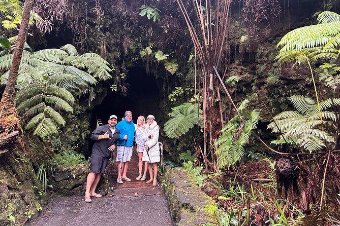 private-hilo-shore-excursion-to-volcano-waterfall-and-black-sand