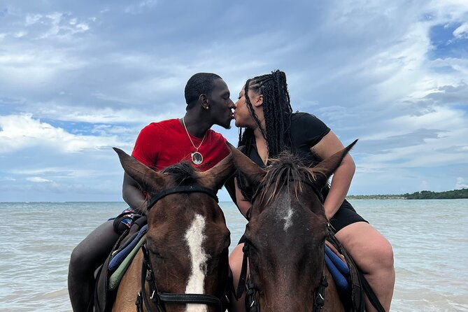 private-horseback-ride-and-swim-from-montego-bay